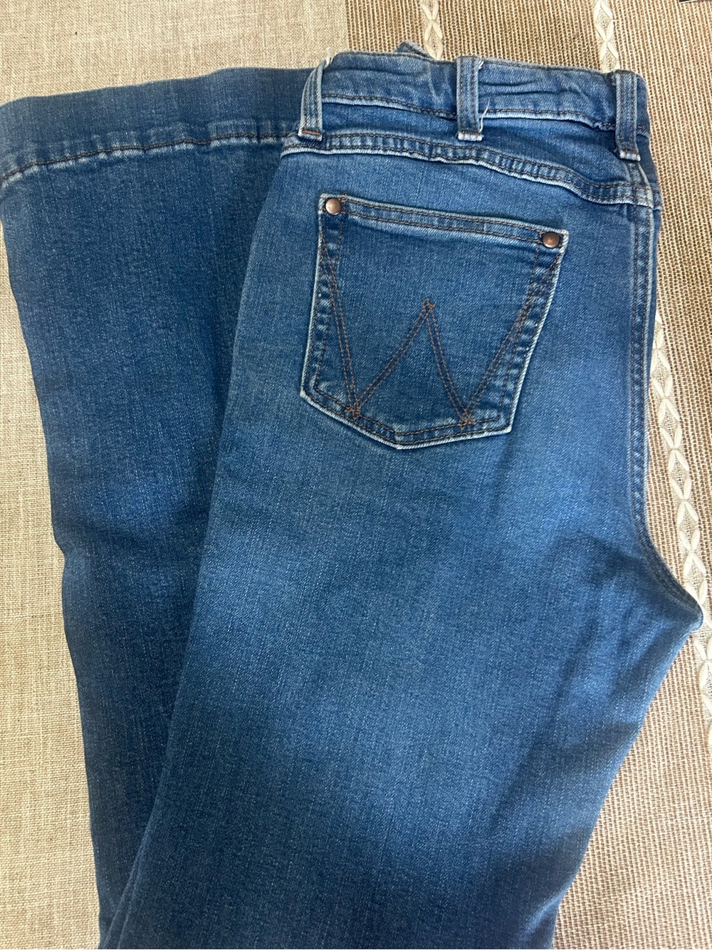 Women’s wrangler Blue Denim Jeans trousers
